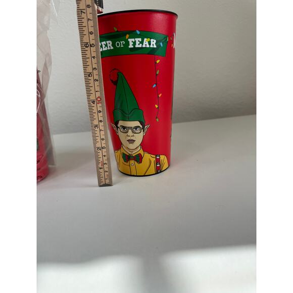 NWOT The Office TV 6 Christmas Plastic Cups Holiday Party Décor Decorations - Picture 6 of 6